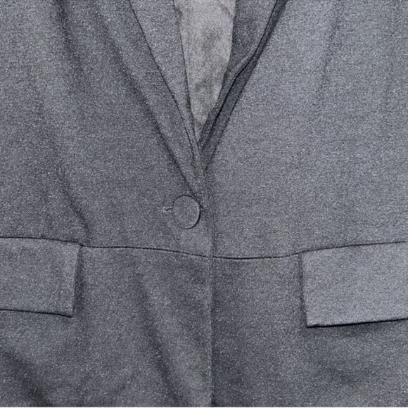 Supply & Demand Black Blazer (Size Medium) - Picture 6 of 7